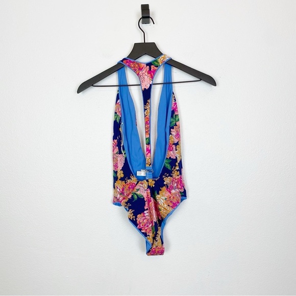 New! Maaji Reversible Cheeky Cut Plunge One Piece Tiki Tiky Floral - Picture 4 of 8
